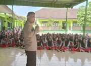 Polsek Seputih Mataram Gelar Binluh Untuk Cegah Perundungan di Sekolah-Sekolah