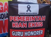 Aksi Damai, Honorer Se-Lamteng Tuntut Haknya