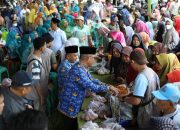 Hi.Ardito Wijaya, M.K.M Secara Resmi Membuka Gerakan Pangan Murah Dalam Rangka Stabilisasi Pasokan Dan Harga, Di Kec Kalirejo