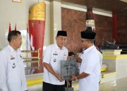 Bupati Lamteng Aridito Wijaya Lakukan Penyerahan Badan Amil Zakat Nasional (Baznas)