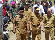 Bupati Lamteng Ardito Wijaya Dampingi Gubernur Lampung, Rahmat Mirzani Djausal, Panen Raya Padi Serentak