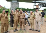 Ardito Wijaya Dan I Komang Koheri Tinjau progres Islamic Center, Gedung Islamic Center Saat ini Harus Selsai Dan Dibenahi