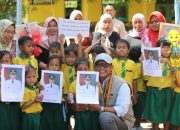 Guna Menstimulus Semangat Belajar, Bupati Ardito Wijaya Beri Susu Gratis Kepada Anak-Anak Sekolah Dasar (SD) Negeri 2 Kesuma Jaya