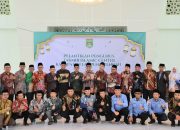 Bupati Ardito Wijaya Resmi Melantik Pengurus Takmir Islamic Center