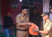 Bupati Lampung Tengah Tinjau Dan Salurkan Bantuan untuk Korban Angin Puting Beliung Di Punggur