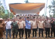 Bupati Ardito Wijaya Lantik Pengurus Gapoktan Lampung Tengah Dan Panen Raya Padi Di Kampung Sri Pendowo