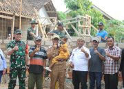 TMMD ke-125 Sasar Bedah Rumah, Bupati Lampung Tengah Apresiasi Sinergi TNI Dan Masyarakat