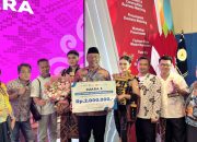 Lampung Tengah Tampilkan Kain Tapis dalam Wastra Nusantara AOE 2025, Raih Juara 3 Fashion Show