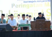 Bupati Lampung Tengah Hadiri Peringatan Maulid Nabi di Masjid At-Thohir Gunung Sugih