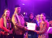 Wabup I Komang Koheri Tutup Meriah Festival Kopiah Emas Ekraf 2025 di Lampung Tengah