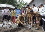 Plt. Bupati Lampung Tengah Buka dan Letakkan Batu Pertama Program RTLH Baznas
