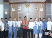 Plt. Bupati Lampung Tengah I Komang Koheri Lepas 6 Calon Paskibraka ke Tingkat Provinsi