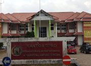 Gedung DPRD Direhab Dengan Anggaran 10 Milyar Lebih, Warga Mujirahayu Sum-suman Bangun Jalan