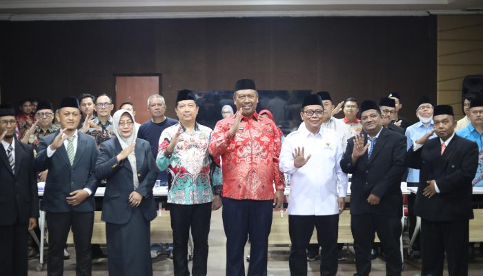 PLT. BUPATI LAMPUNG TENGAH LANTIK DAN KUKUHKAN PIMPINAN BAZNAS PERIODE 2026–2031