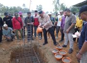 Plt. Bupati Lampung Tengah Letakkan Batu Pertama Pembangunan Aula Paguyuban Jujur Kreatif
