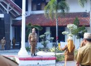Plh Sekda Lampung Tengah Pimpin Apel Mingguan, Tekankan Disiplin dan Tanggung Jawab ASN